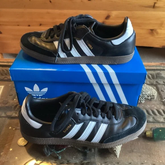 Adidas Black Samba OG sneakers - Picture 2 of 5